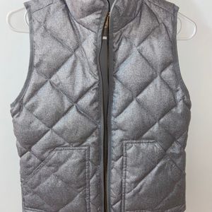 Women's Light Grey Quilted J. Crew vest- XXS